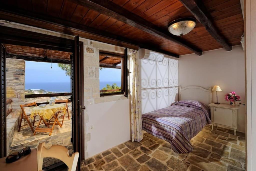 아클리아 Stone House With Sea View 빌라 외부 사진